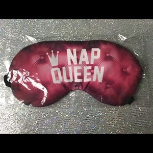 Nap queen sleep mask